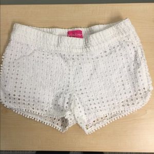 Lilly Pulitzer for Target Shorts - Lilly Pulitzer for Target Eyelet Shorts Size S Lilly Pulitzer for Target Shorts - Lilly Pulitzer for Target Eyelet Shorts Size S